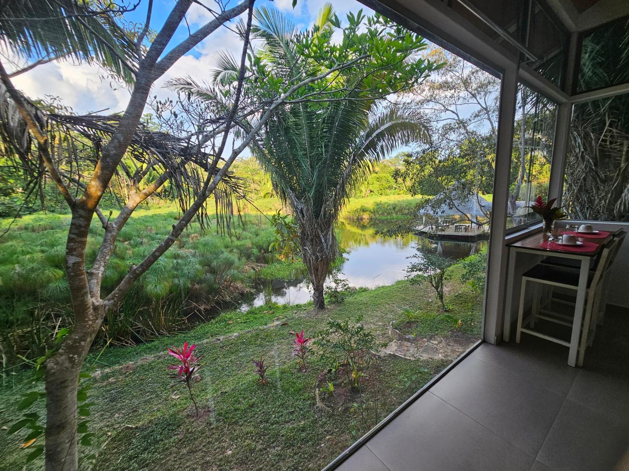 Lagoon Village Y Lodge *